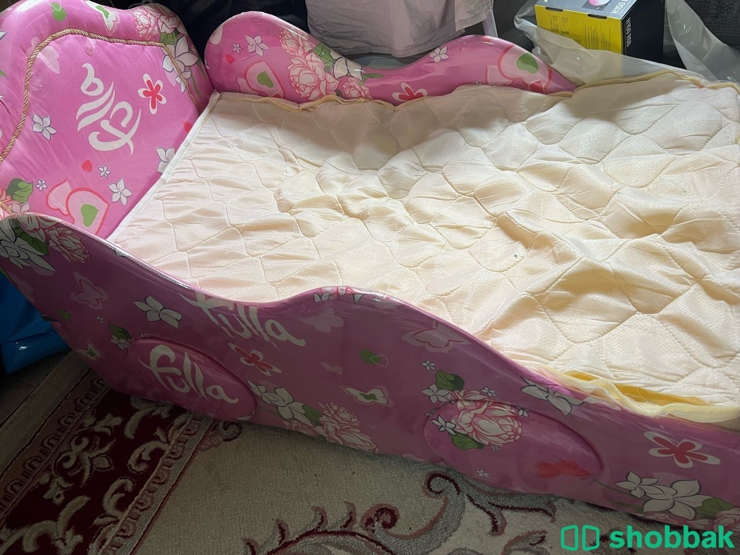 سرير اطفال بنت و ولد شكل سيارة | Saudi Arabia
