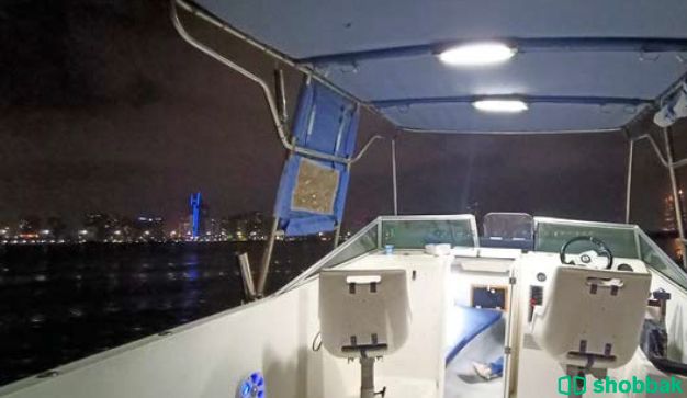 للبيع قارب بغرفة مكينة سوزوكي 🚤 شباك الإمارات العربية المتحدة