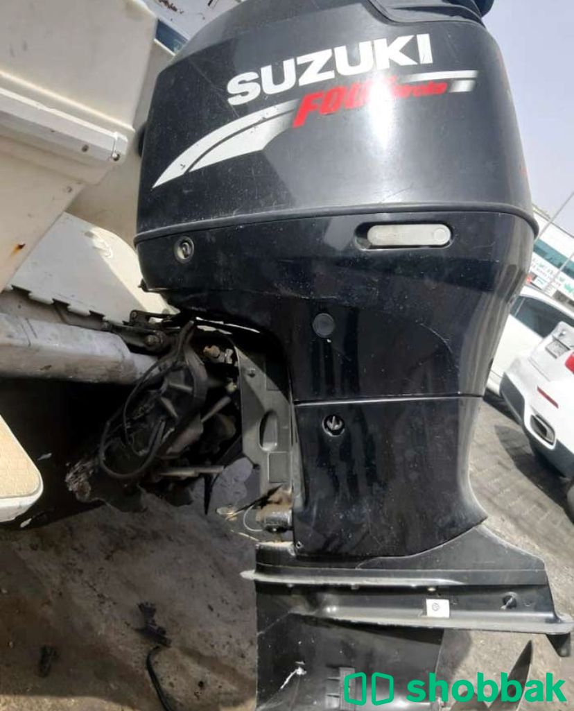 للبيع قارب بغرفة مكينة سوزوكي 🚤 شباك الإمارات العربية المتحدة