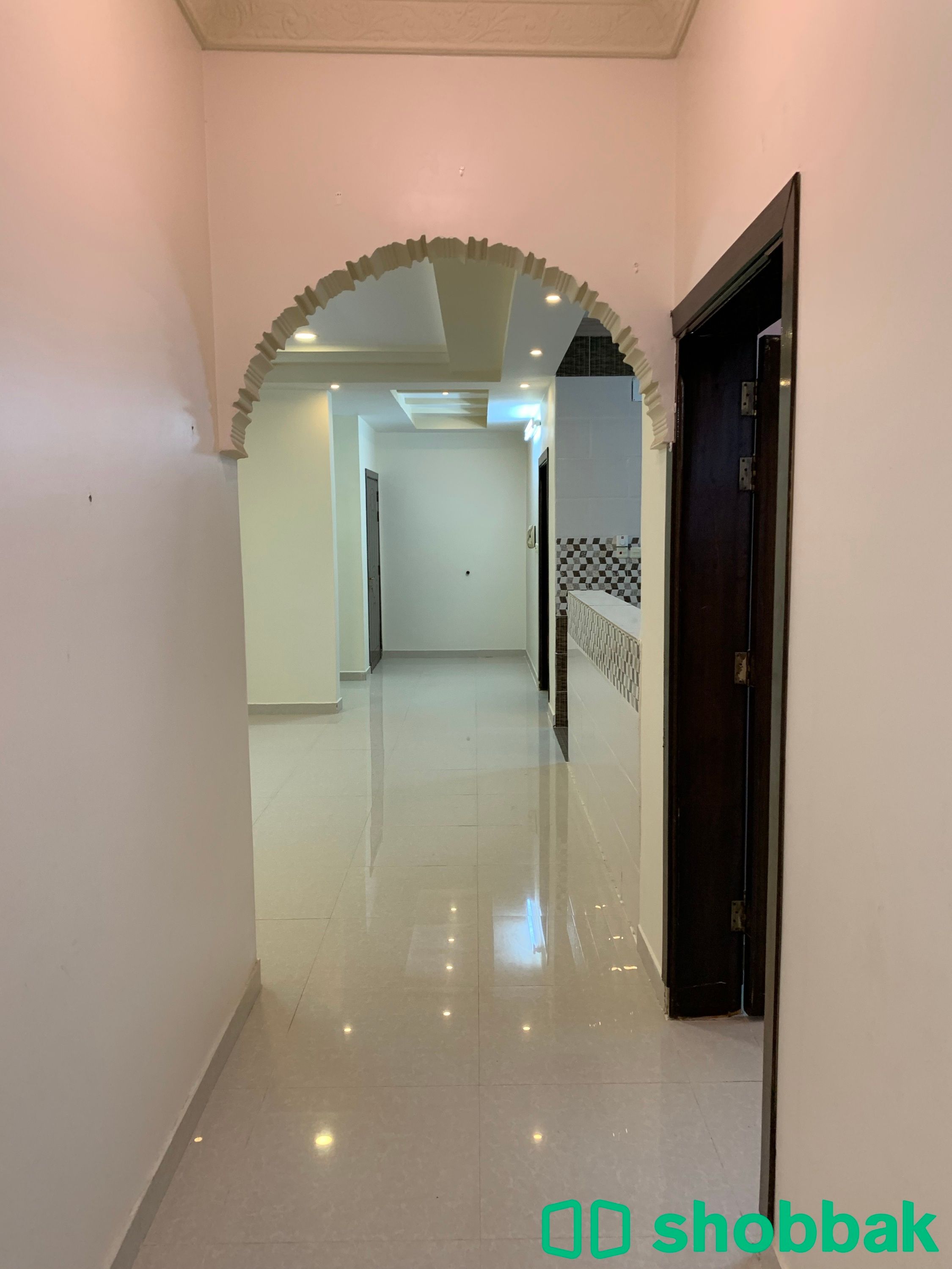 شقة للايجار بموقع حيوي Shobbak Saudi Arabia