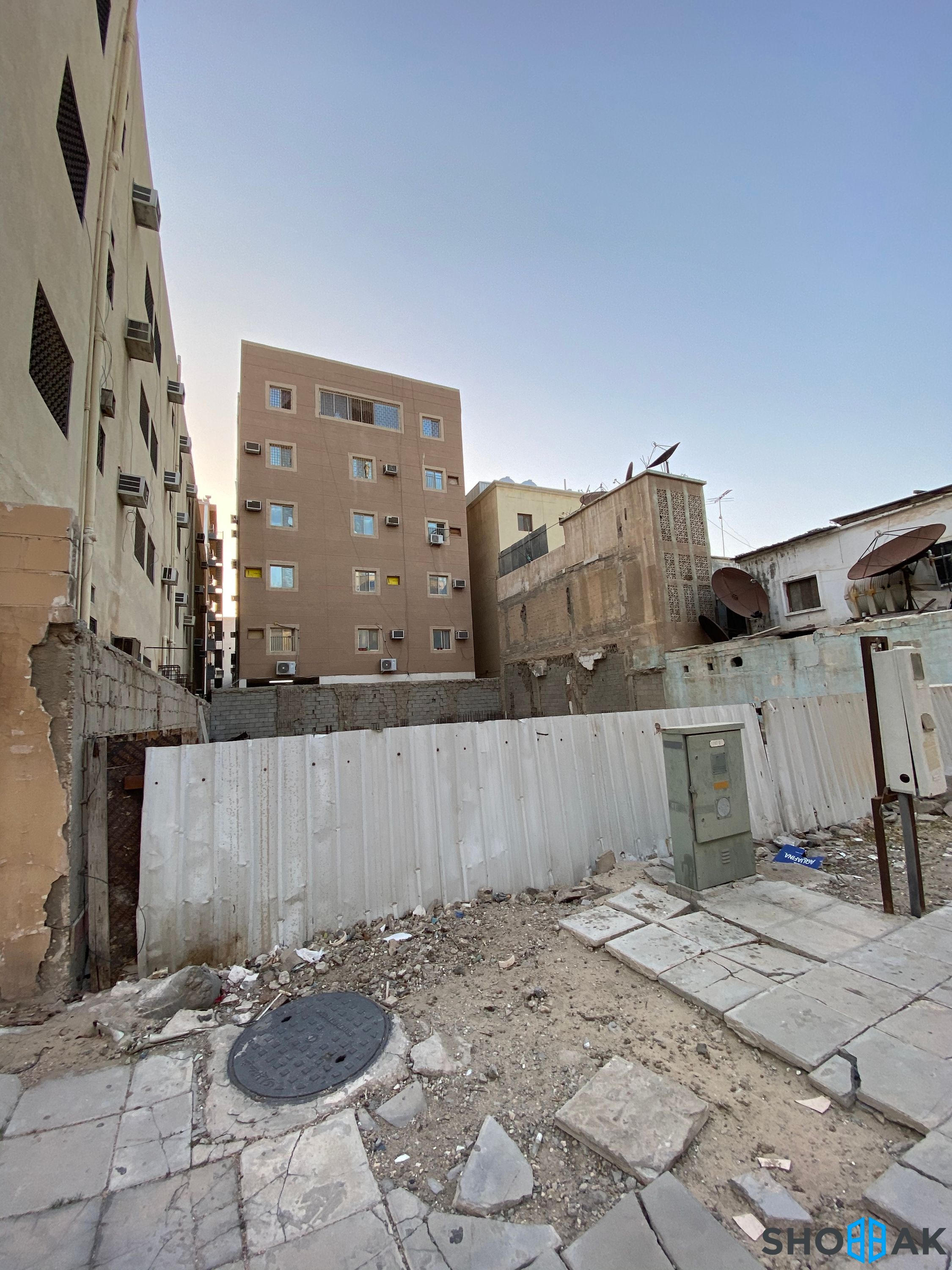 ارض للبيع - شارع الامه - حي العقربية شباك السعودية