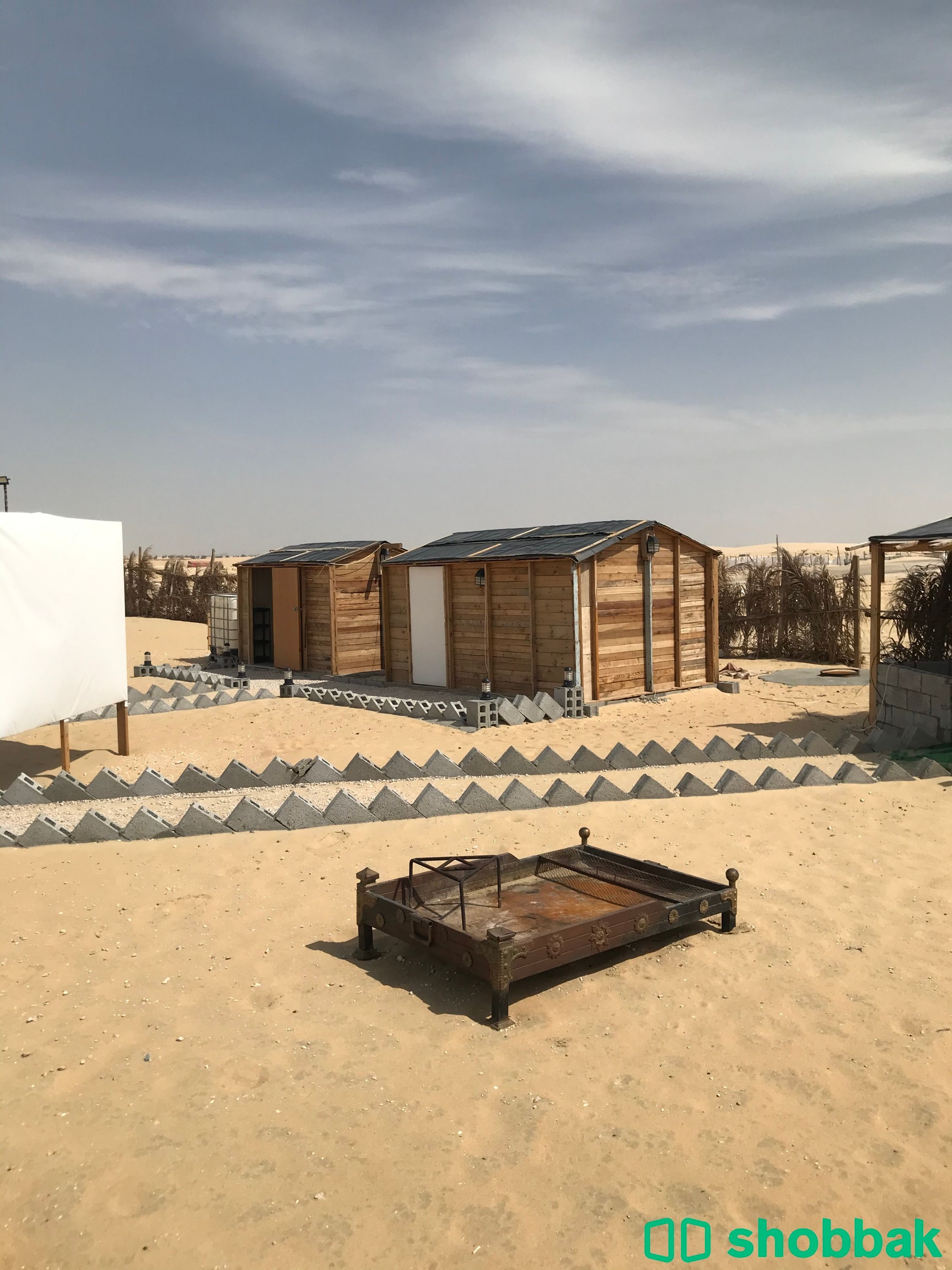 مخيم للايجار على طريق المطار  شباك السعودية
