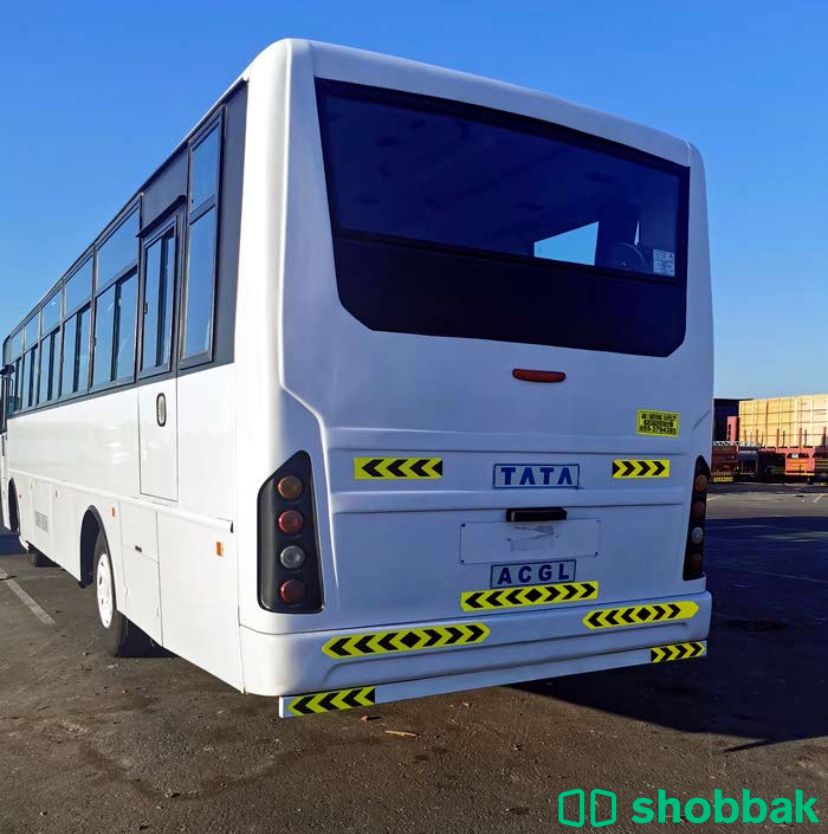 للبيع باص مكيف بحالة جيدة 🚌 شباك الإمارات العربية المتحدة