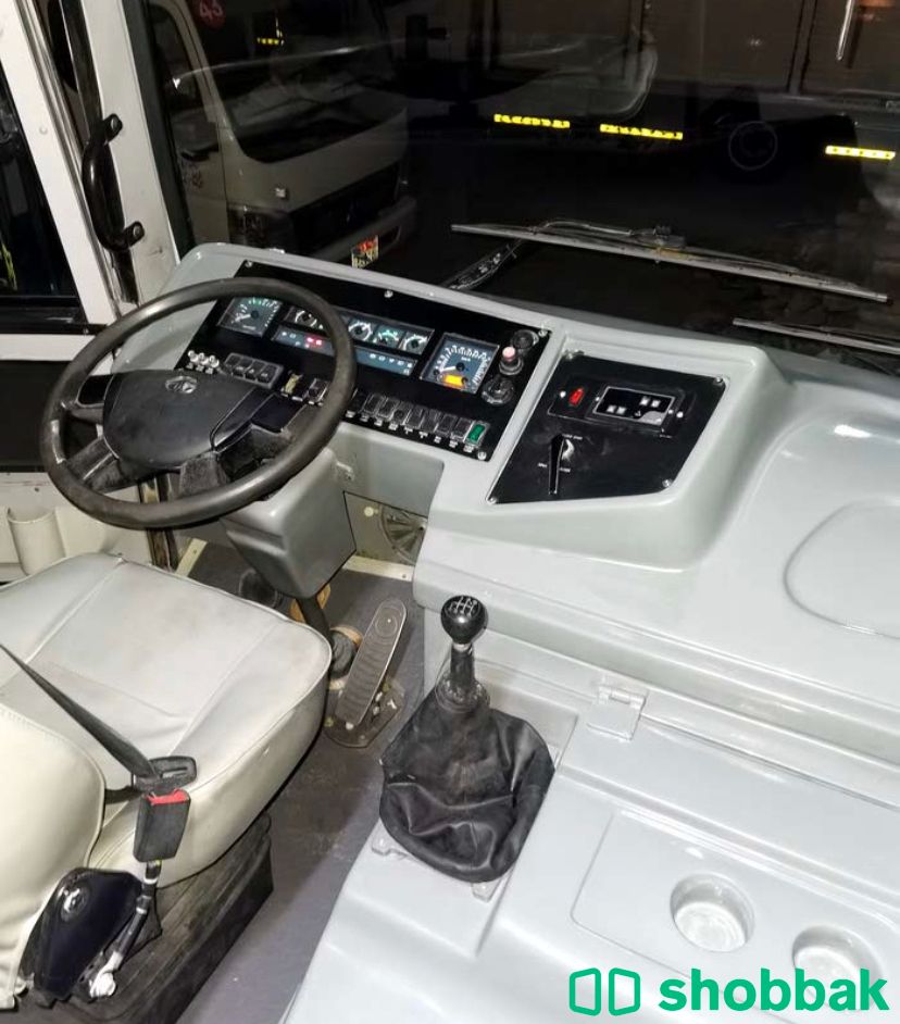 للبيع باص مكيف بحالة جيدة 🚌 شباك الإمارات العربية المتحدة