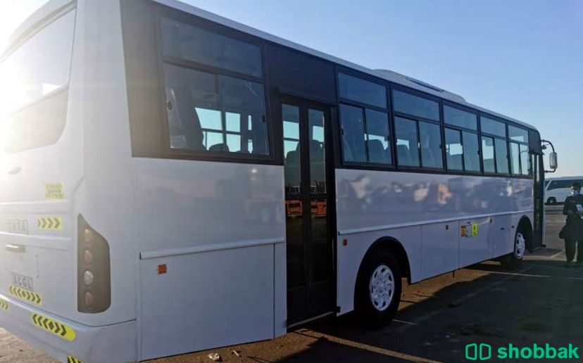 للبيع باص مكيف بحالة جيدة 🚌 شباك الإمارات العربية المتحدة