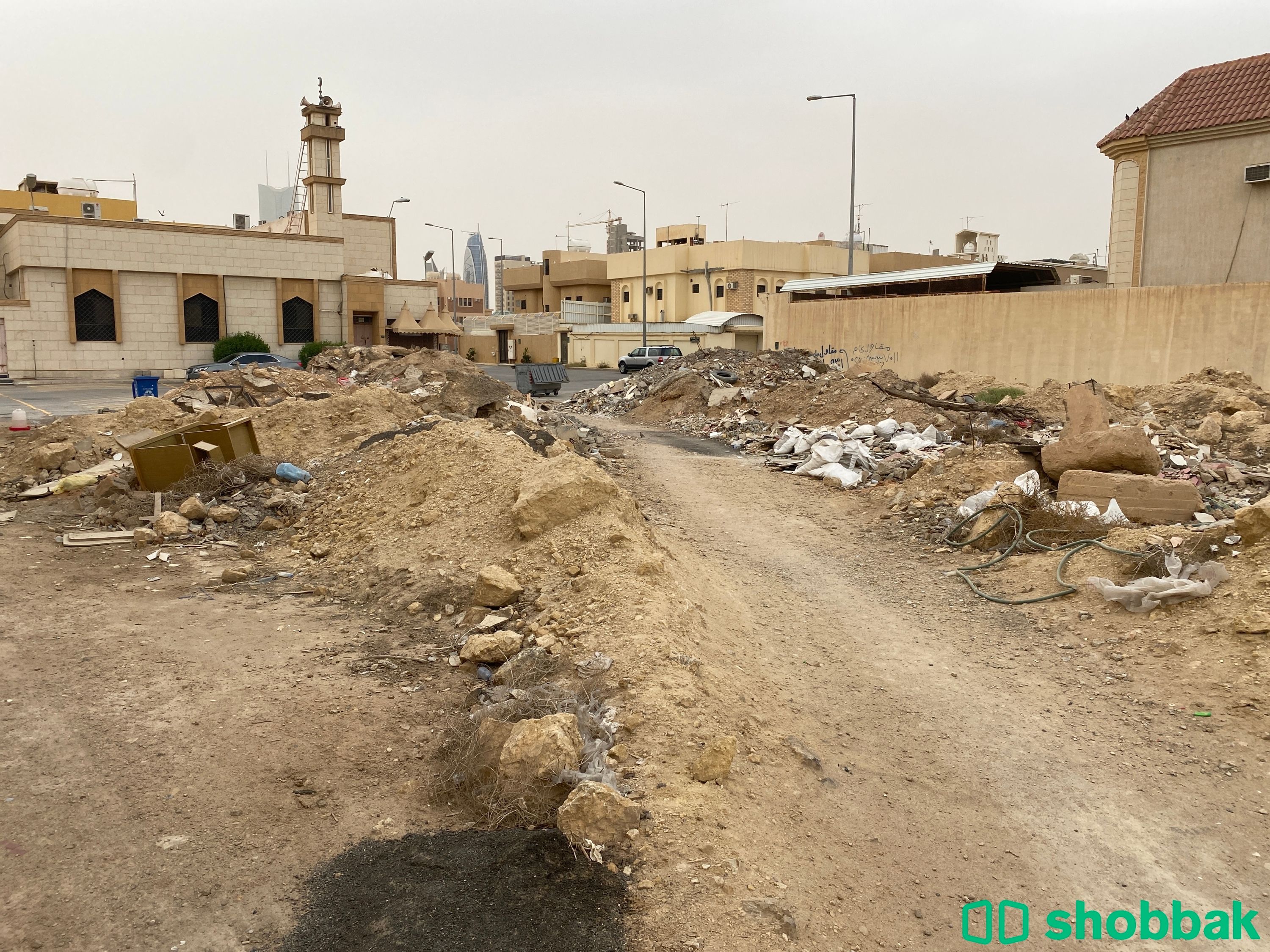 شارع أبي بكر الفرج - حي العقيق- الرياض  شباك السعودية