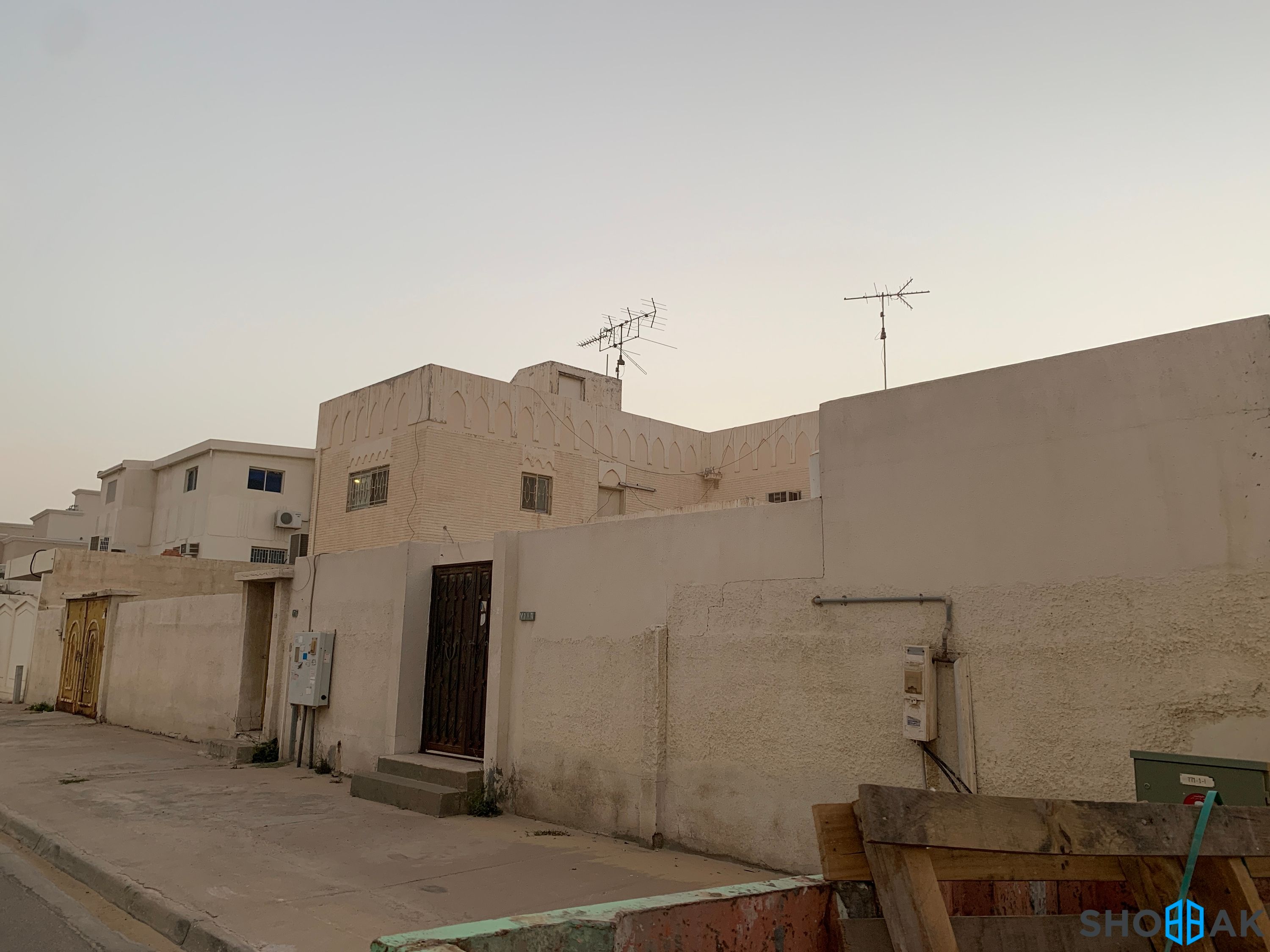 ارض للبيع شارع اسامة بن زيد حي الدوحة الجنوبية Shobbak Saudi Arabia