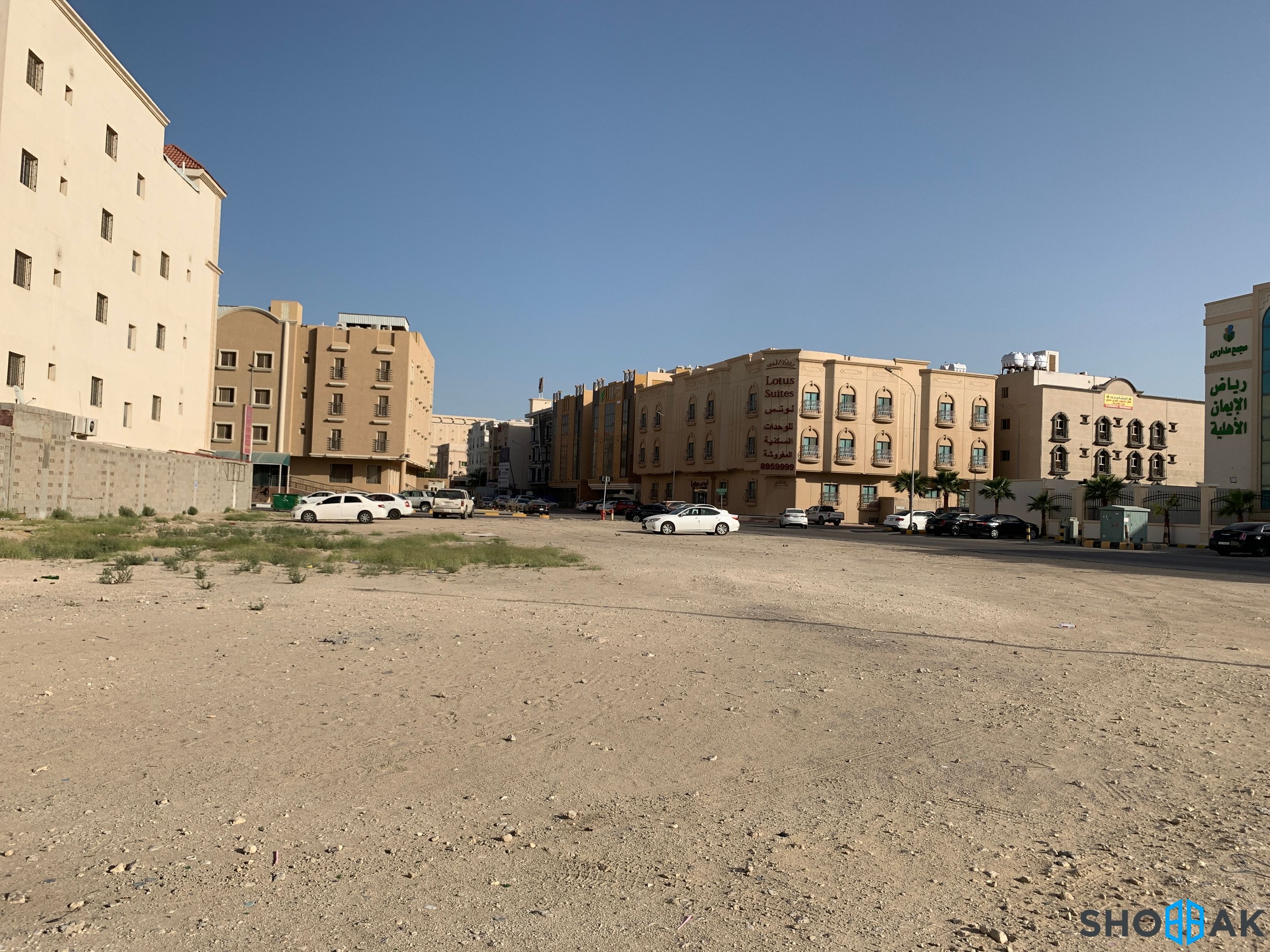 ارض للبيع في حي العليا على 3 شوارع شباك السعودية