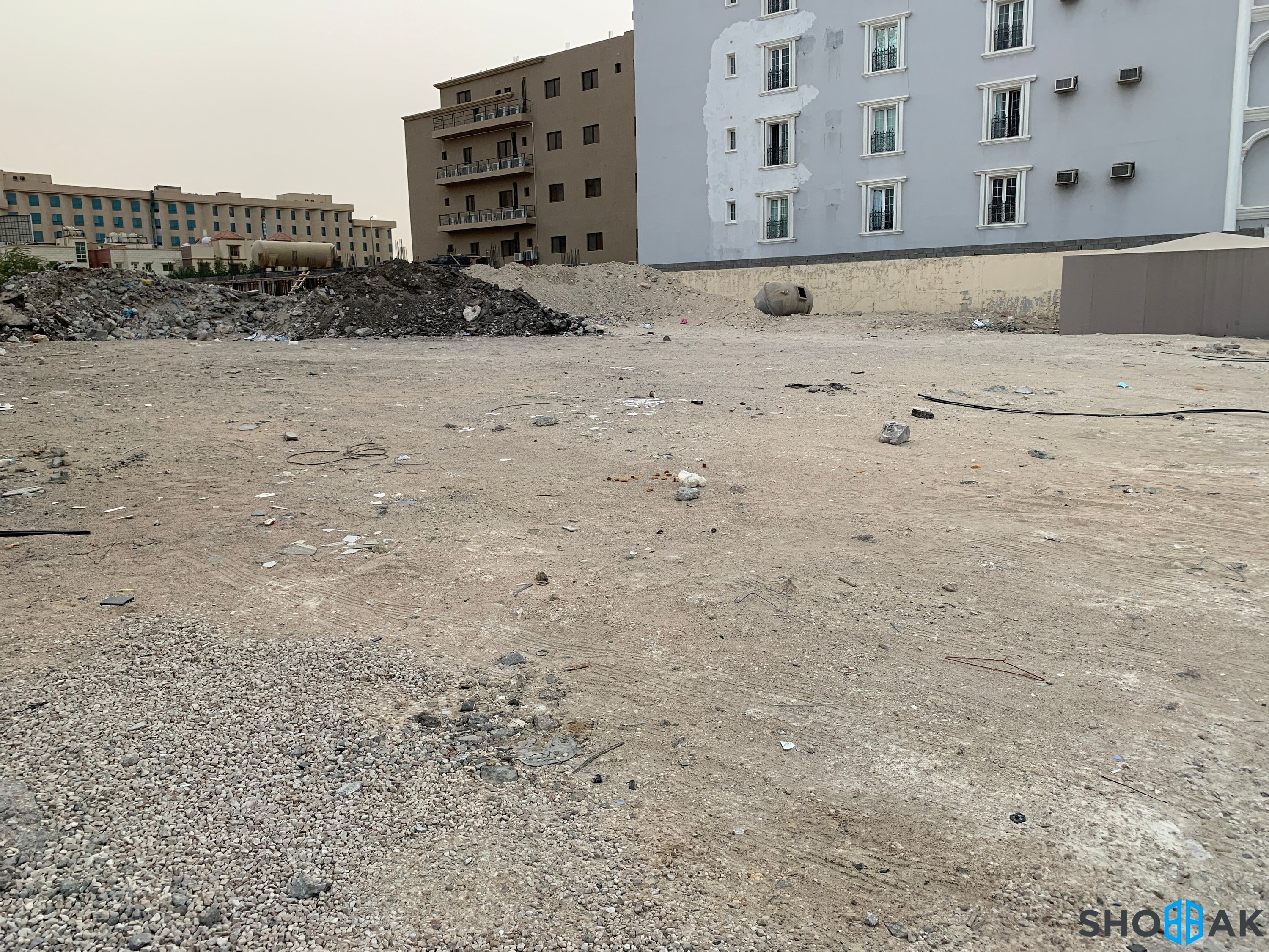 أرض للبيع حي العليا شارع 5 مقابل جامع إبراهيم العجمي شباك السعودية