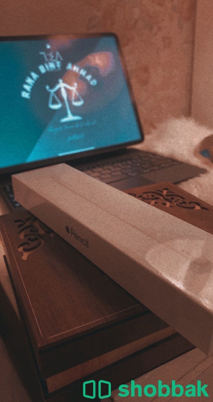 A new Apple iPad pen that has never been opened 😍♥️✨. Shobbak Saudi Arabia