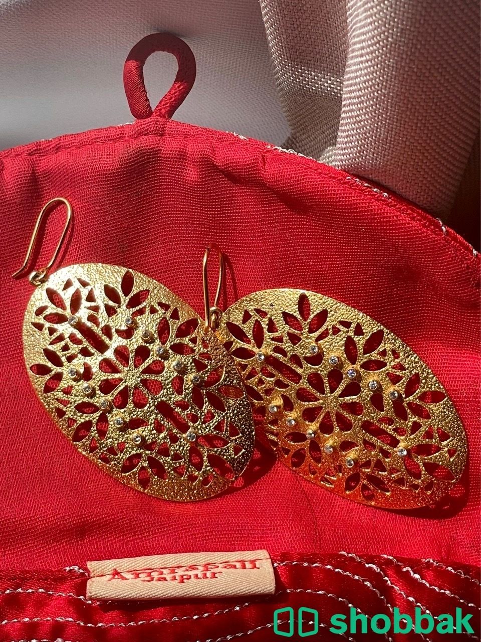 Amrapali gold geometric earrings Shobbak Saudi Arabia
