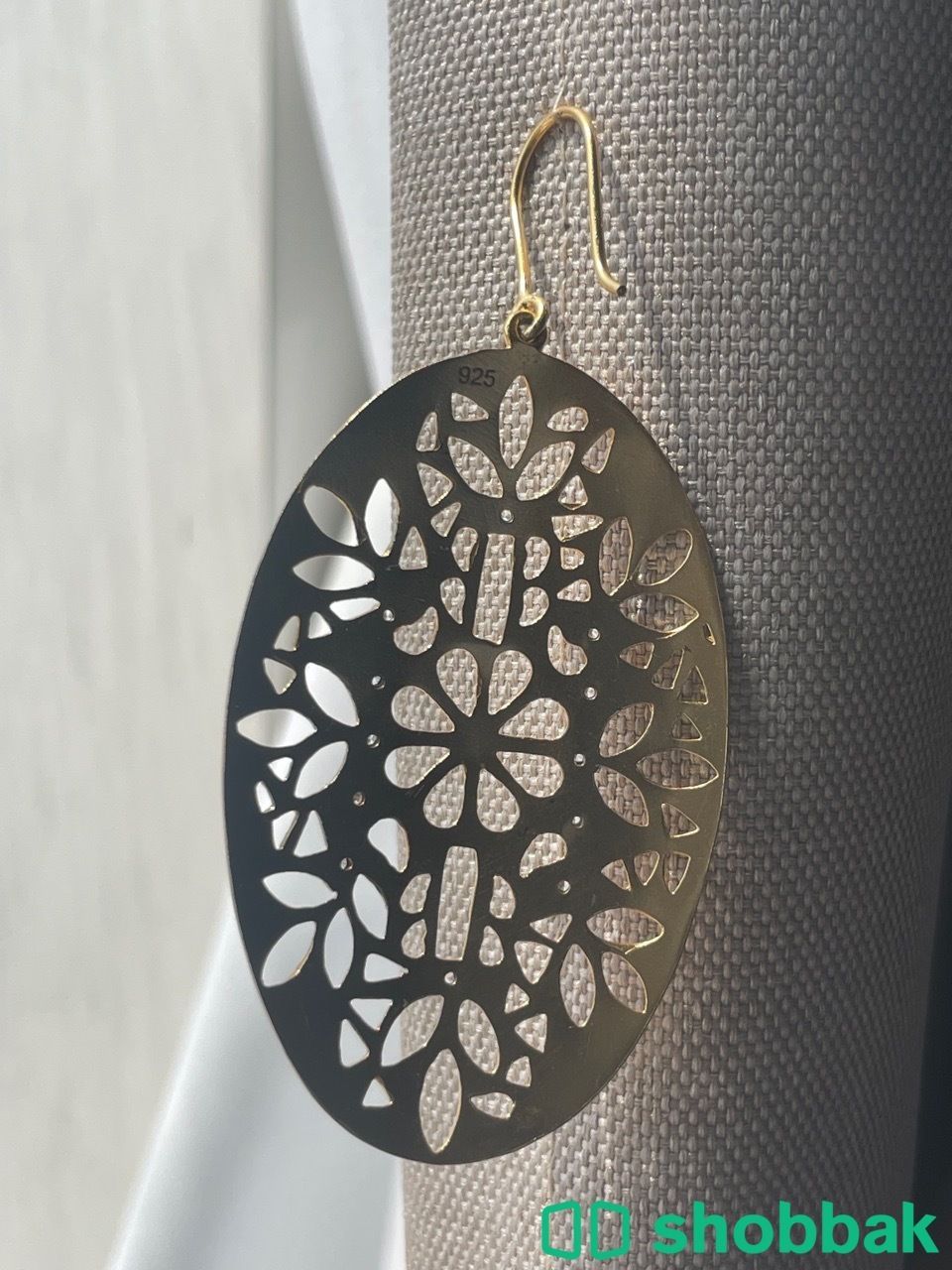 Amrapali gold geometric earrings Shobbak Saudi Arabia