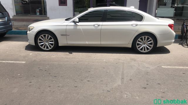 BMW740 شباك الإمارات العربية المتحدة