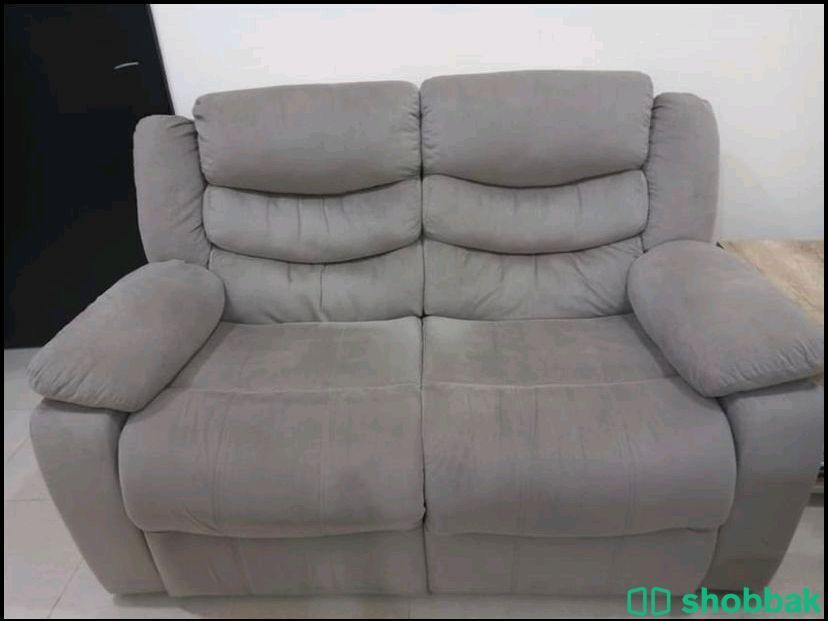 Comfortable sofa seats  شباك البحرين