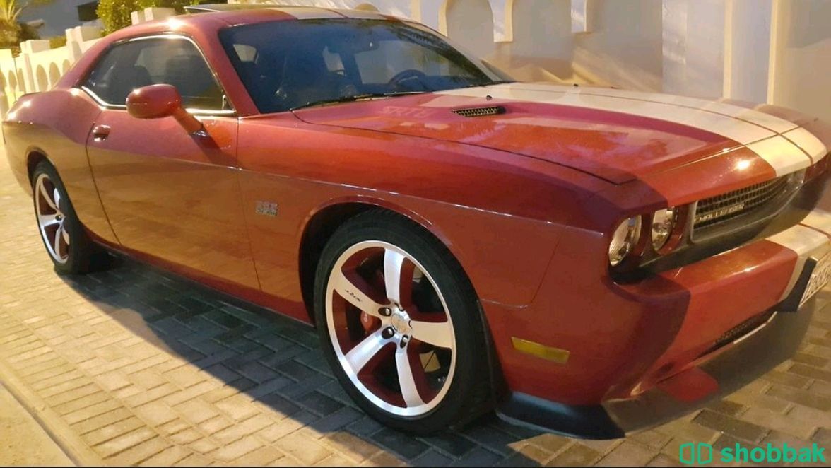 Dodge challenger srt8 392 hemi  شباك البحرين