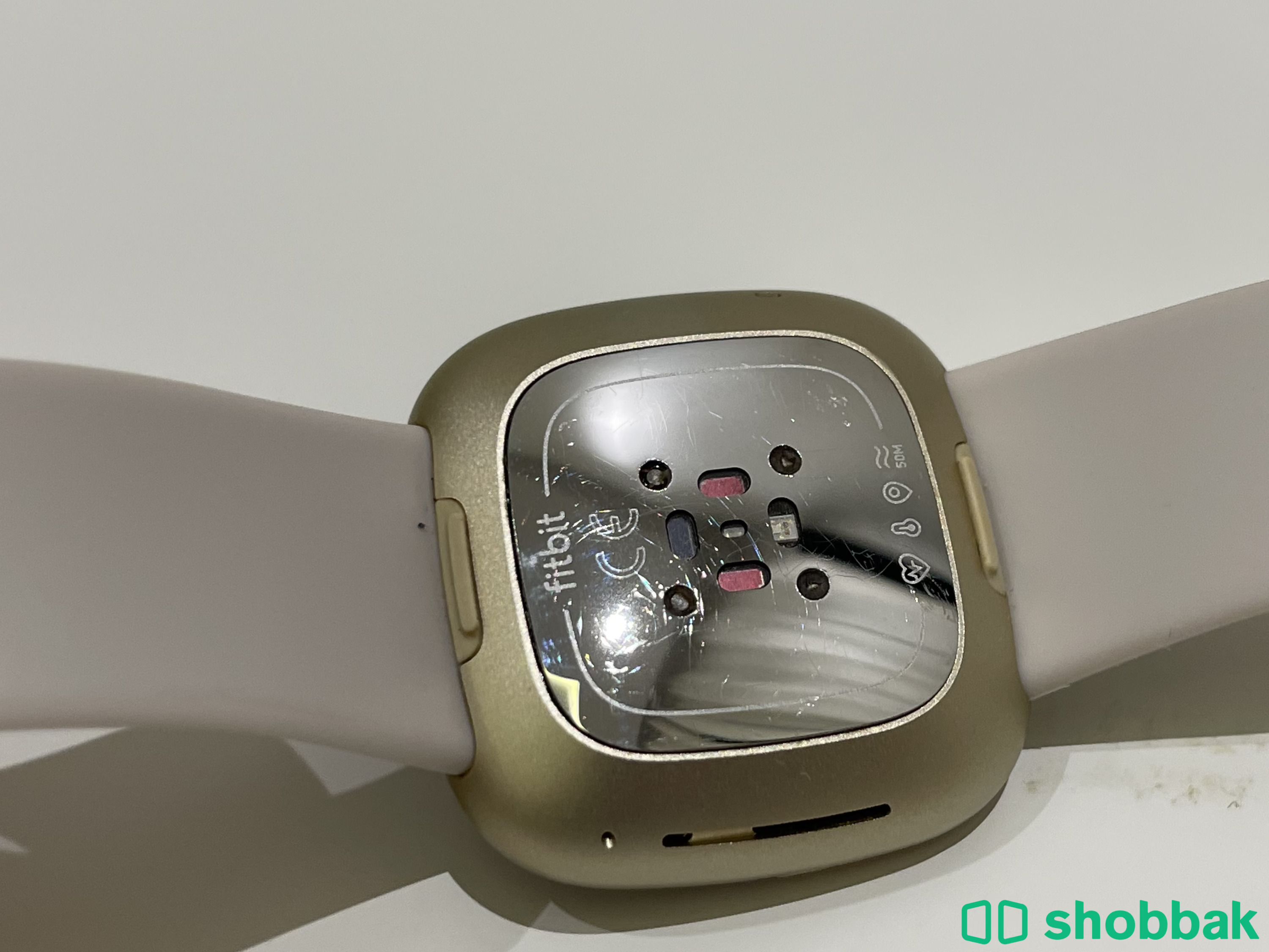 Fitbit Sense (Beige) ساعة فيتبيت سينس لون بيج شباك السعودية
