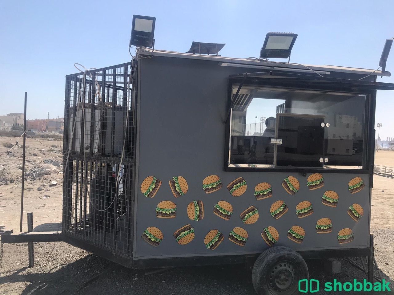 Food truck عربة طعام شباك البحرين