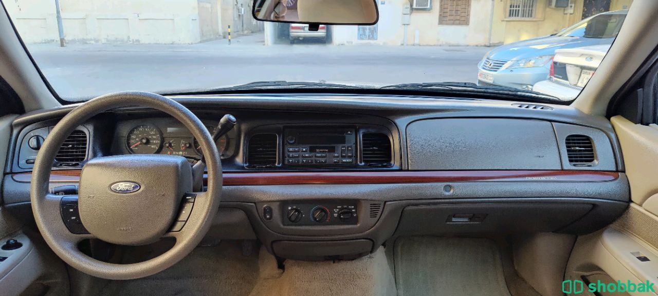 For sale Ford crown Victoria شباك البحرين