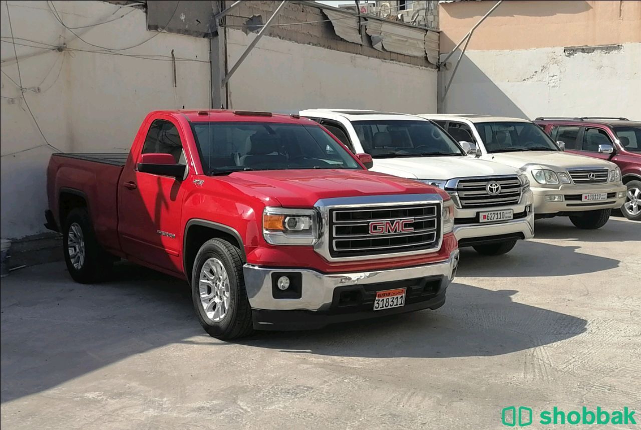 For Sale Gmc sirra 2015  Shobbak Bahrain