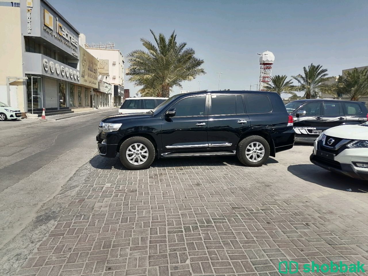 For Sale Toyota land cruiser gxr V8 👌🚗🚗 شباك البحرين