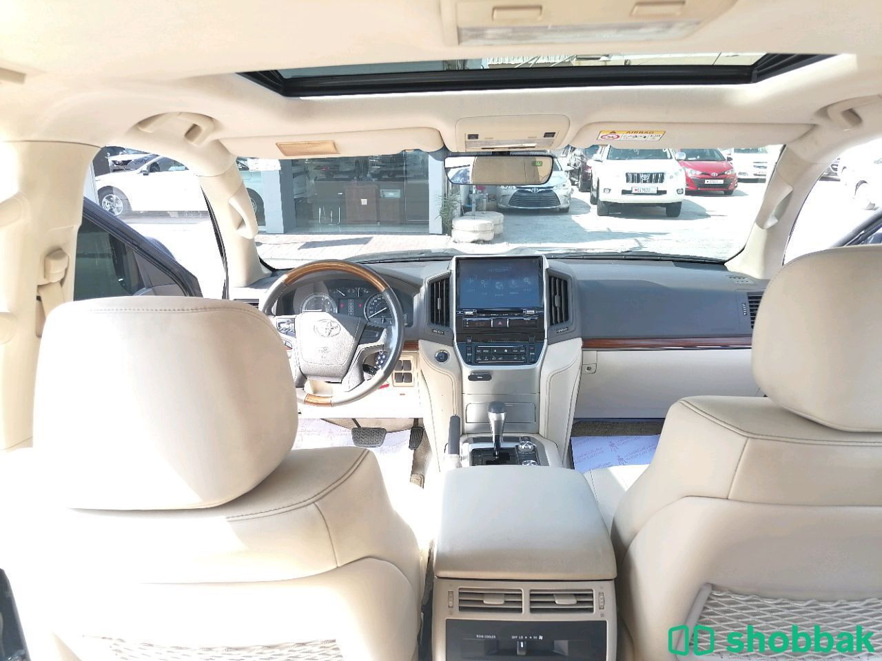 For Sale Toyota land cruiser gxr V8 👌🚗🚗 شباك البحرين