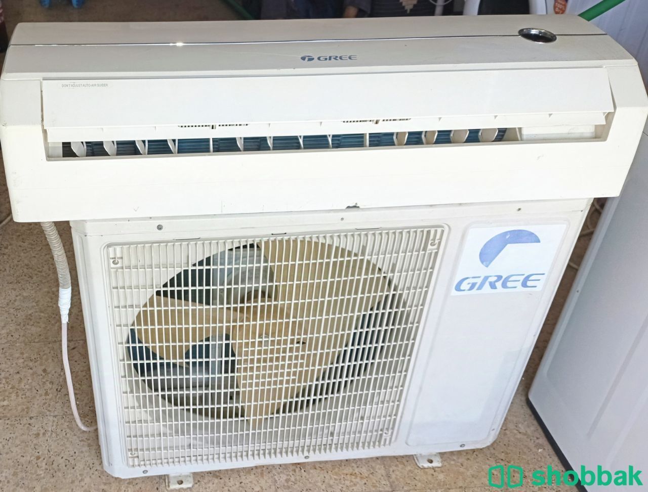 Gree split air conditioner  شباك السعودية