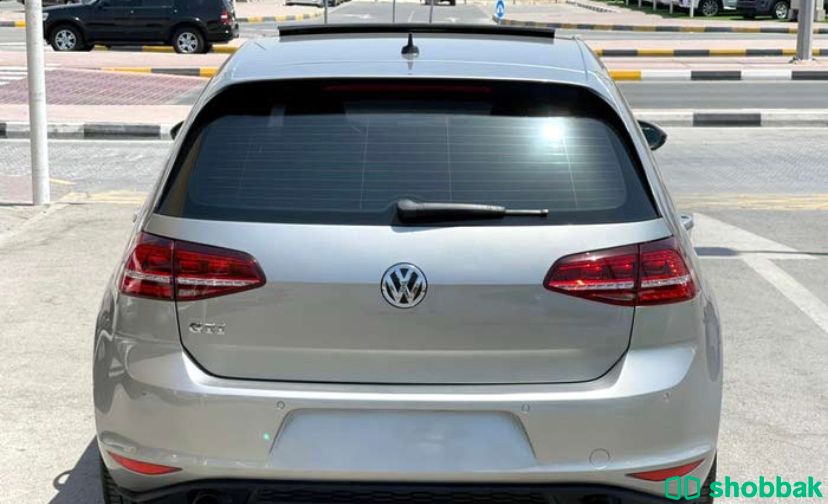 للبيع سيارة غولف GTI 2016  شباك الإمارات العربية المتحدة