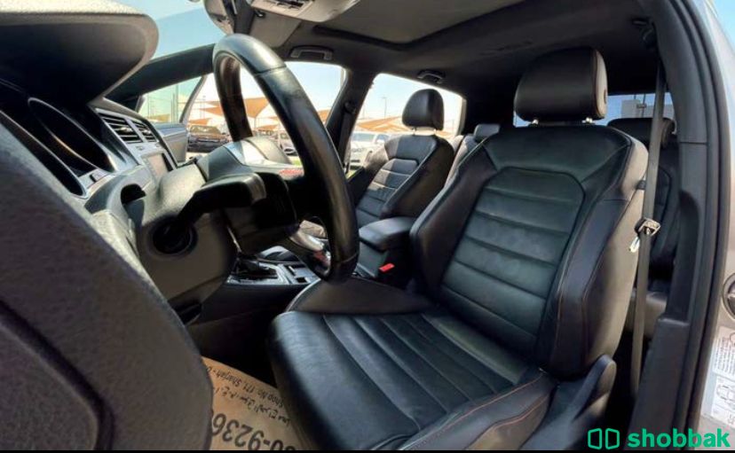 للبيع سيارة غولف GTI 2016  شباك الإمارات العربية المتحدة