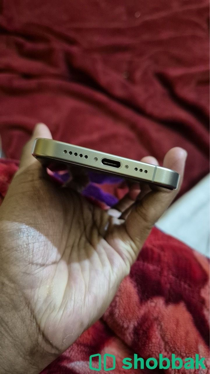 iPhone 15 Pro شباك السعودية
