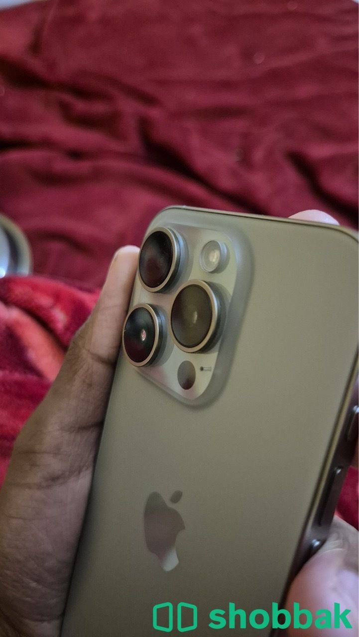 iPhone 15 Pro شباك السعودية