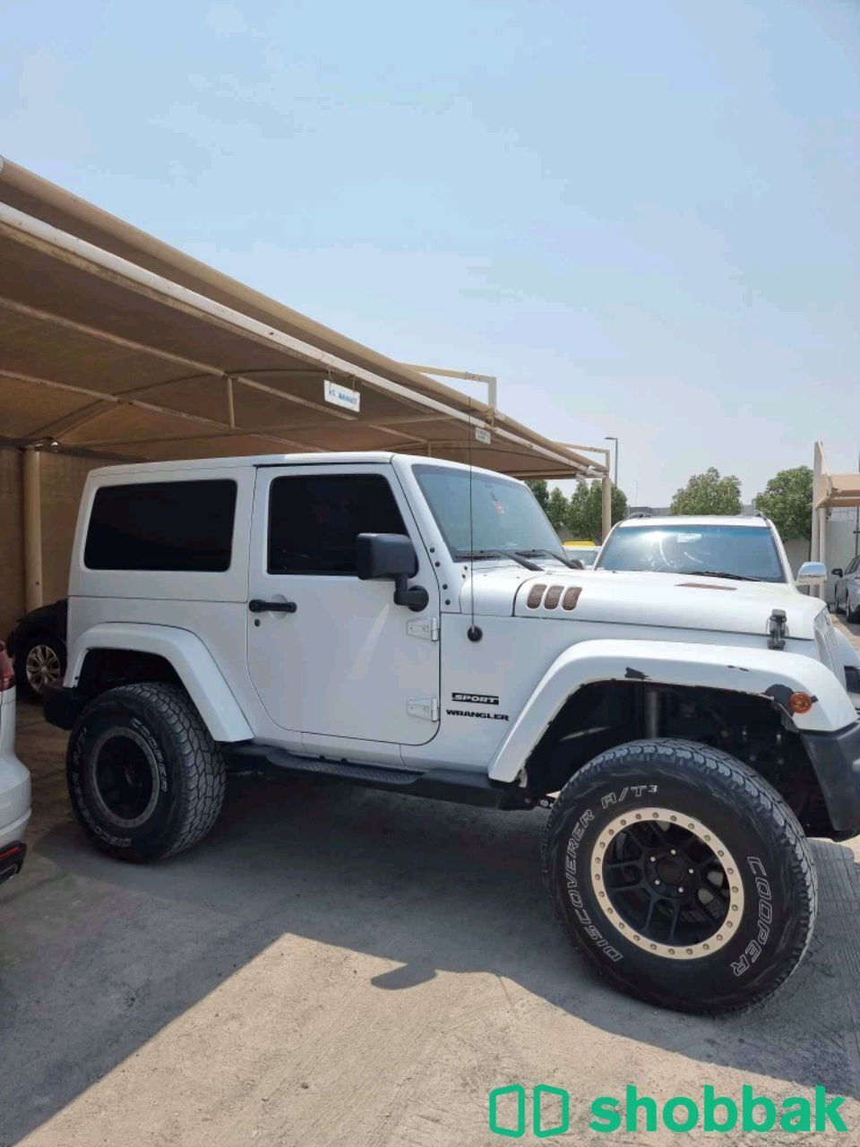 Jeep Wrangler Sport شباك الإمارات العربية المتحدة