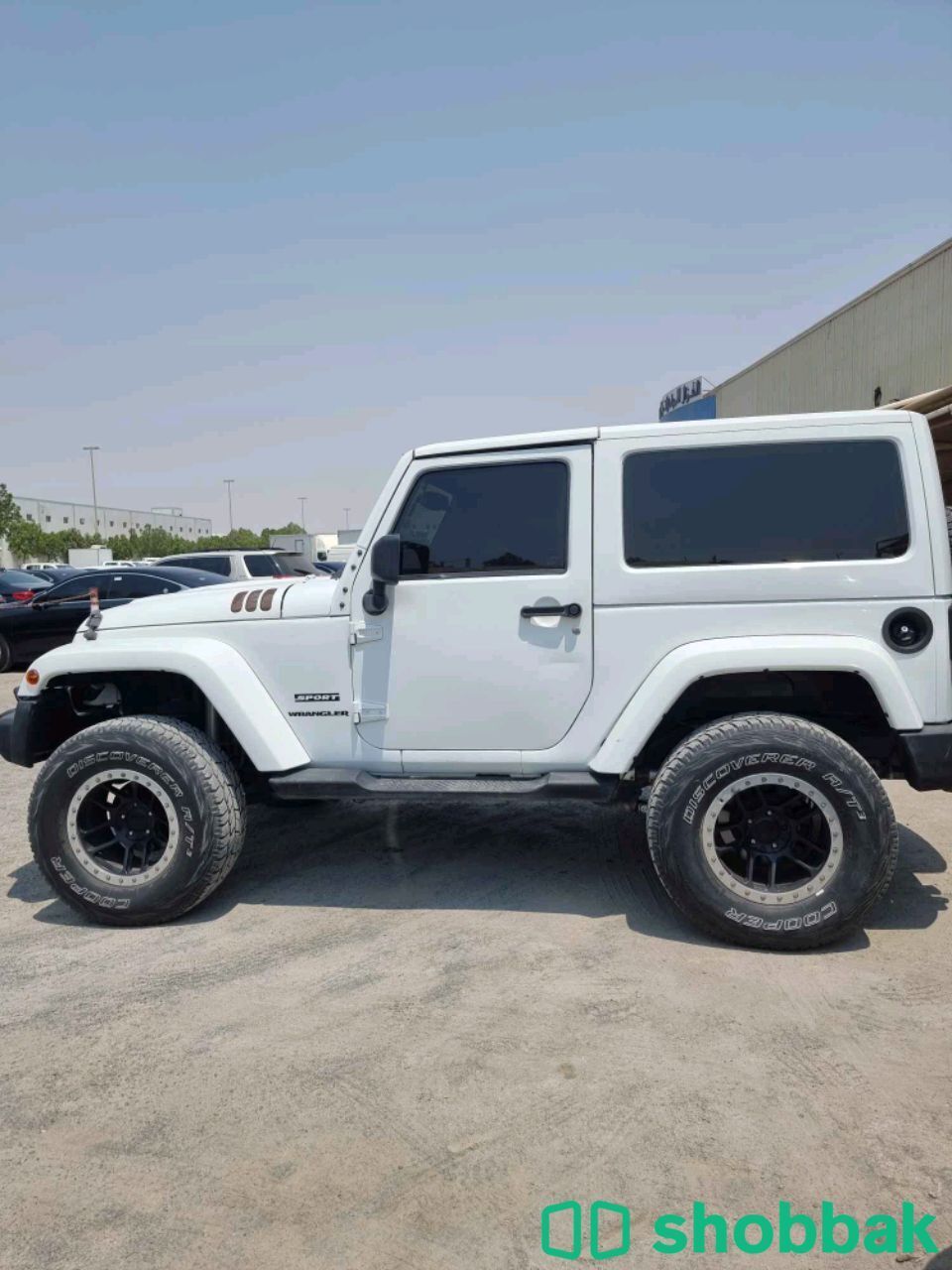 Jeep Wrangler Sport شباك الإمارات العربية المتحدة