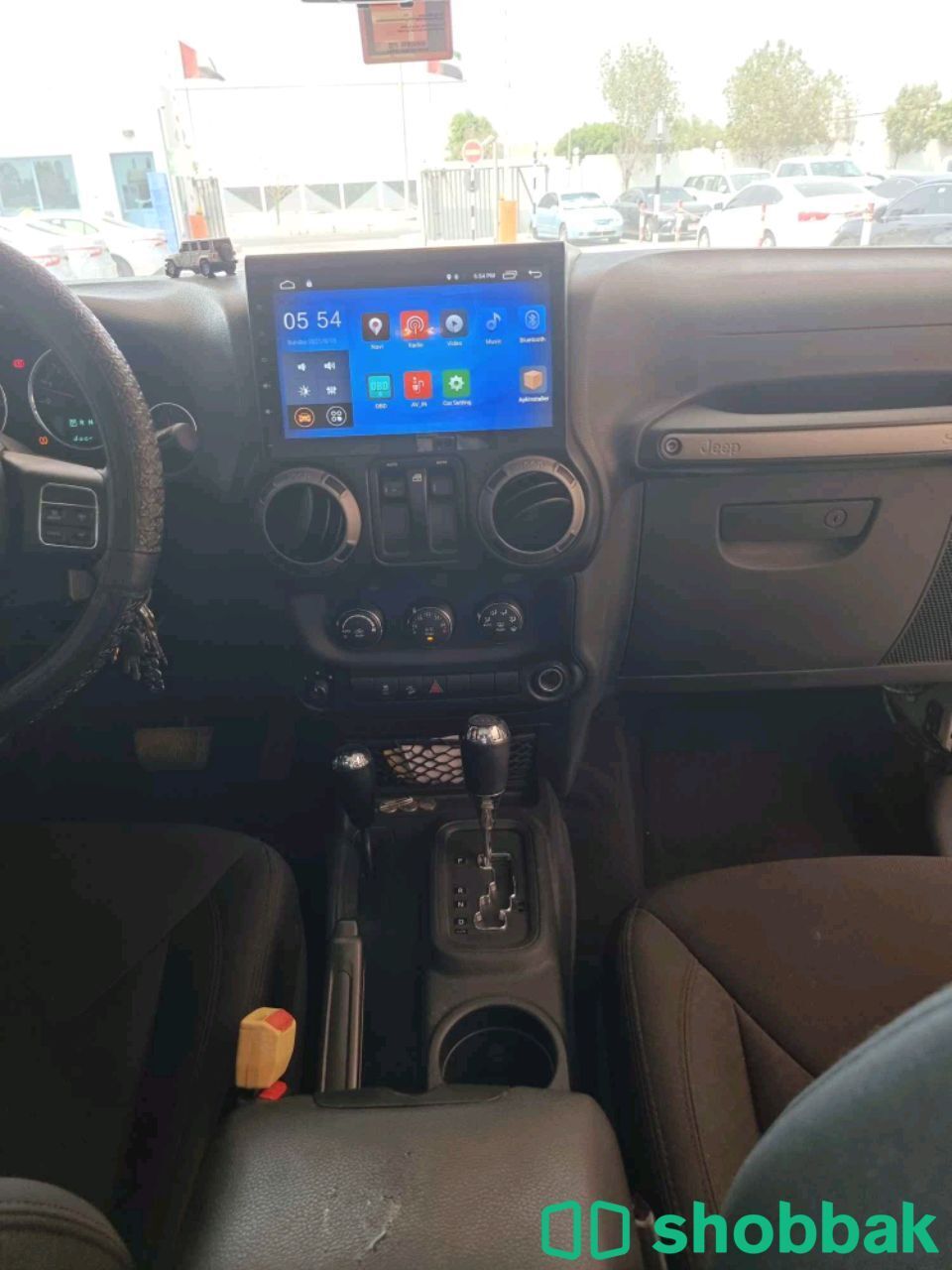 Jeep Wrangler Sport شباك الإمارات العربية المتحدة