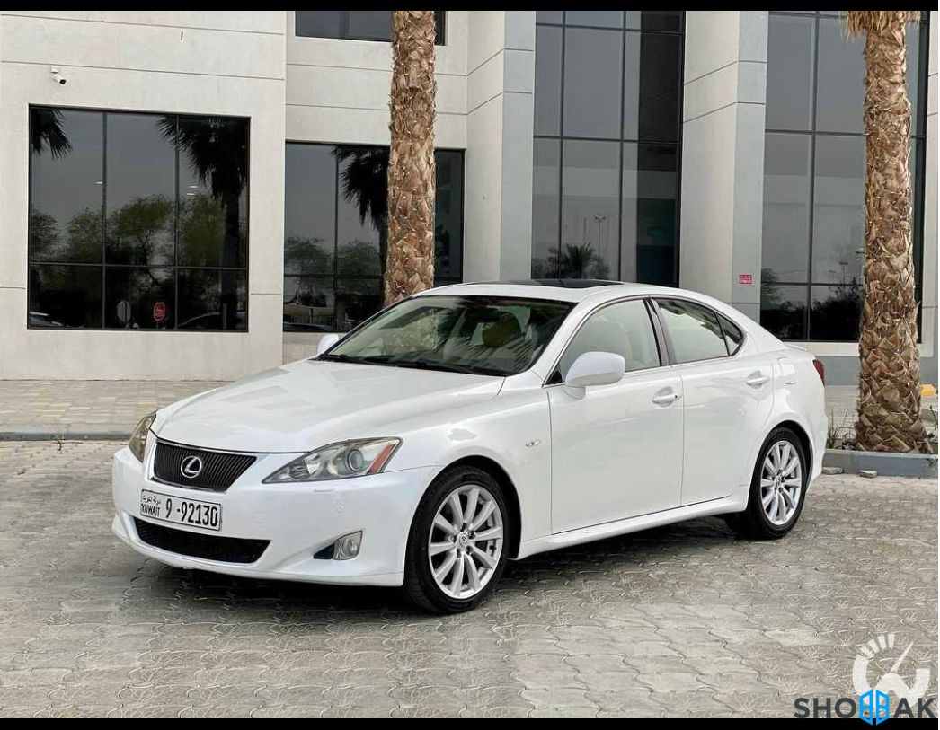 سيارة LEXUS IS للبيع  شباك الكويت