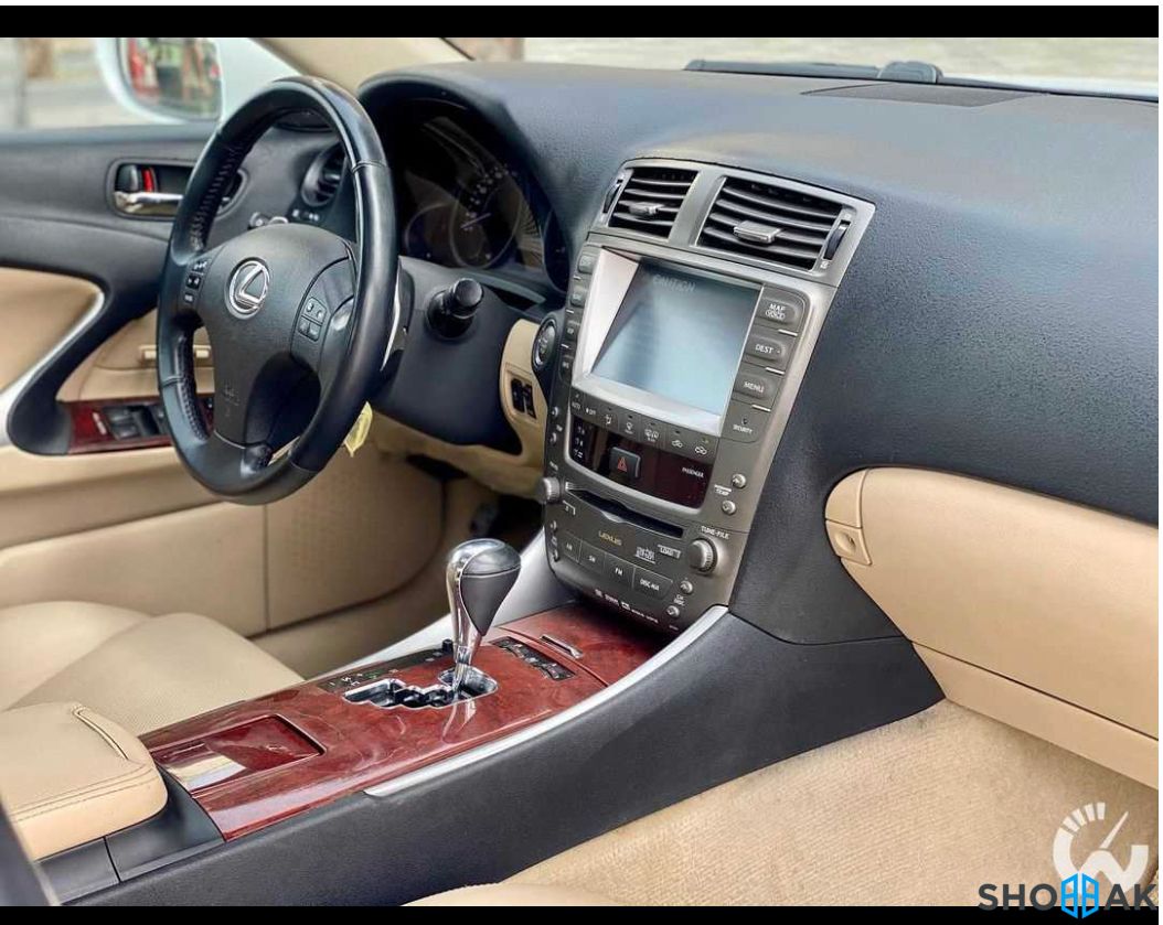 سيارة LEXUS IS للبيع  شباك الكويت