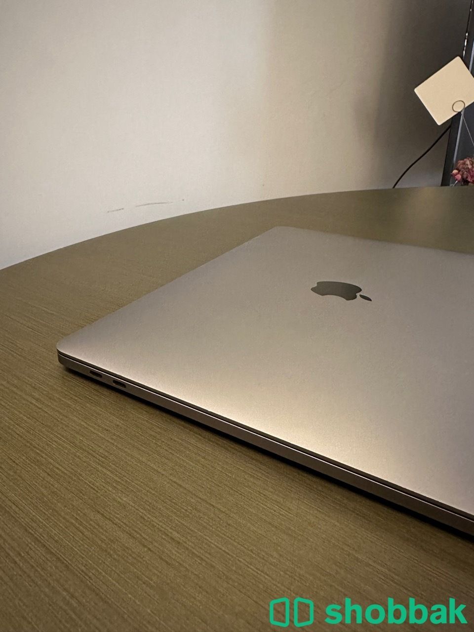 MacBook Pro شباك السعودية