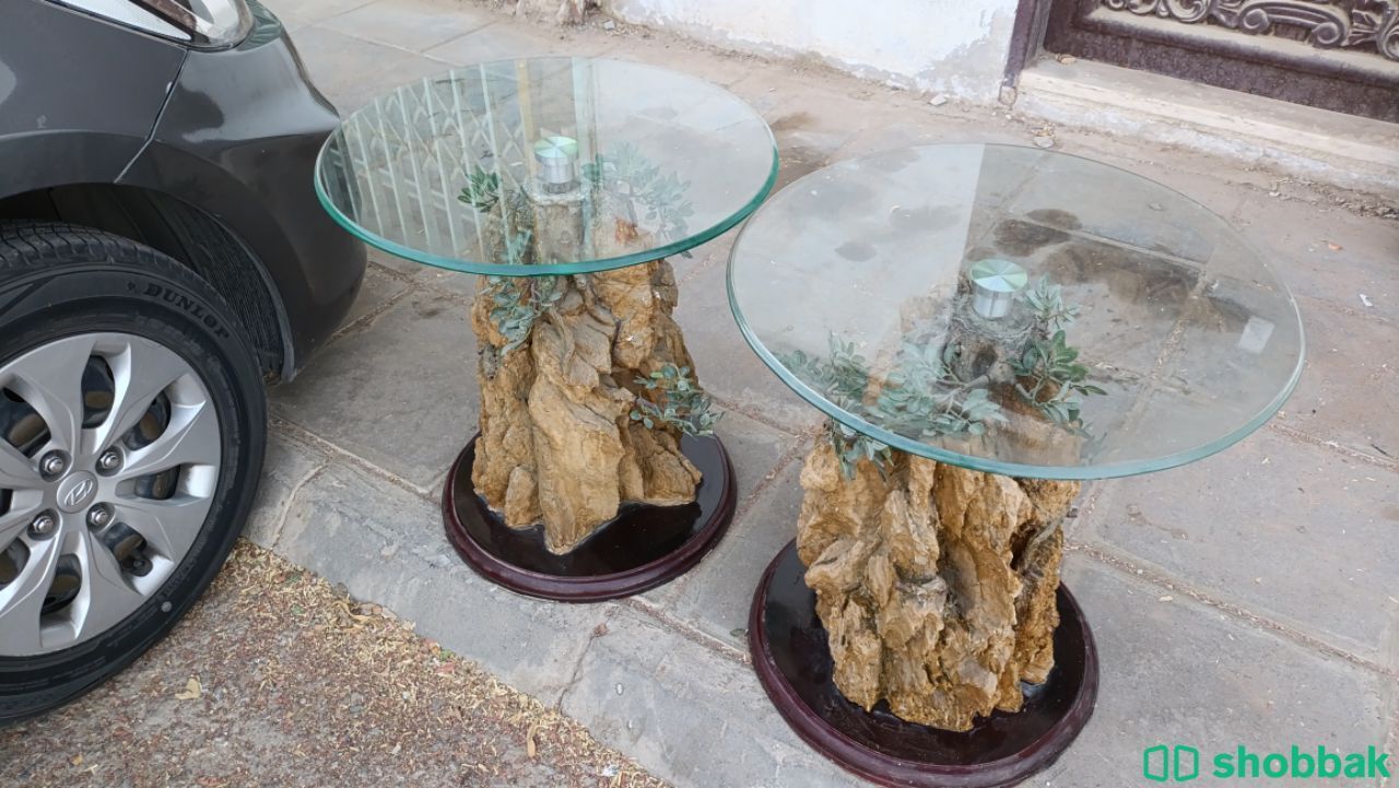 resin home decor wood and glass table ---
الراتنج ديكور المنزل طاولة من الخشب وا Shobbak Saudi Arabia