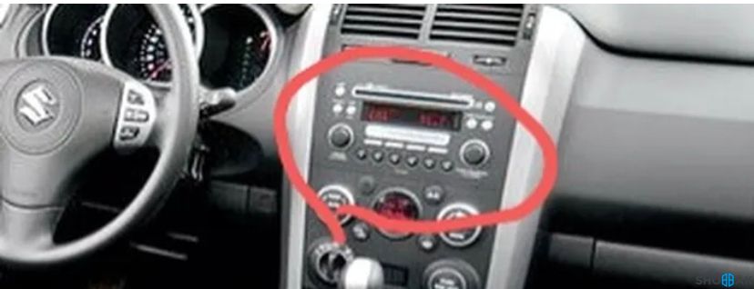 ‏Suzuki grand vitara OEM head unit stereo شباك الكويت
