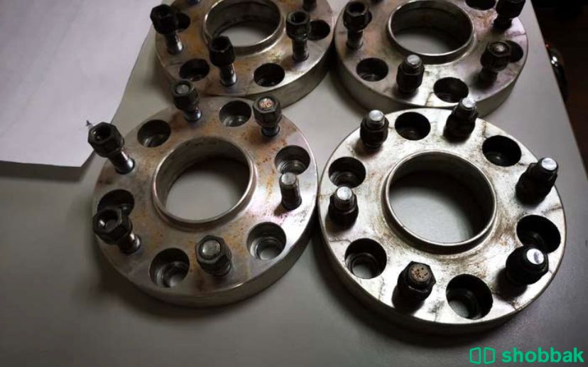 للبيع قطع ‏Wheel Spacers 30mm  شباك الإمارات العربية المتحدة