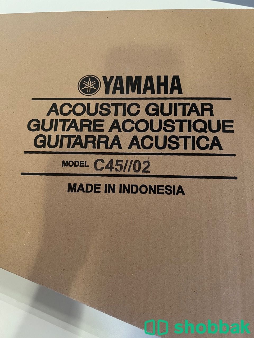 yamaha acoustic guitar C45  Shobbak Saudi Arabia
