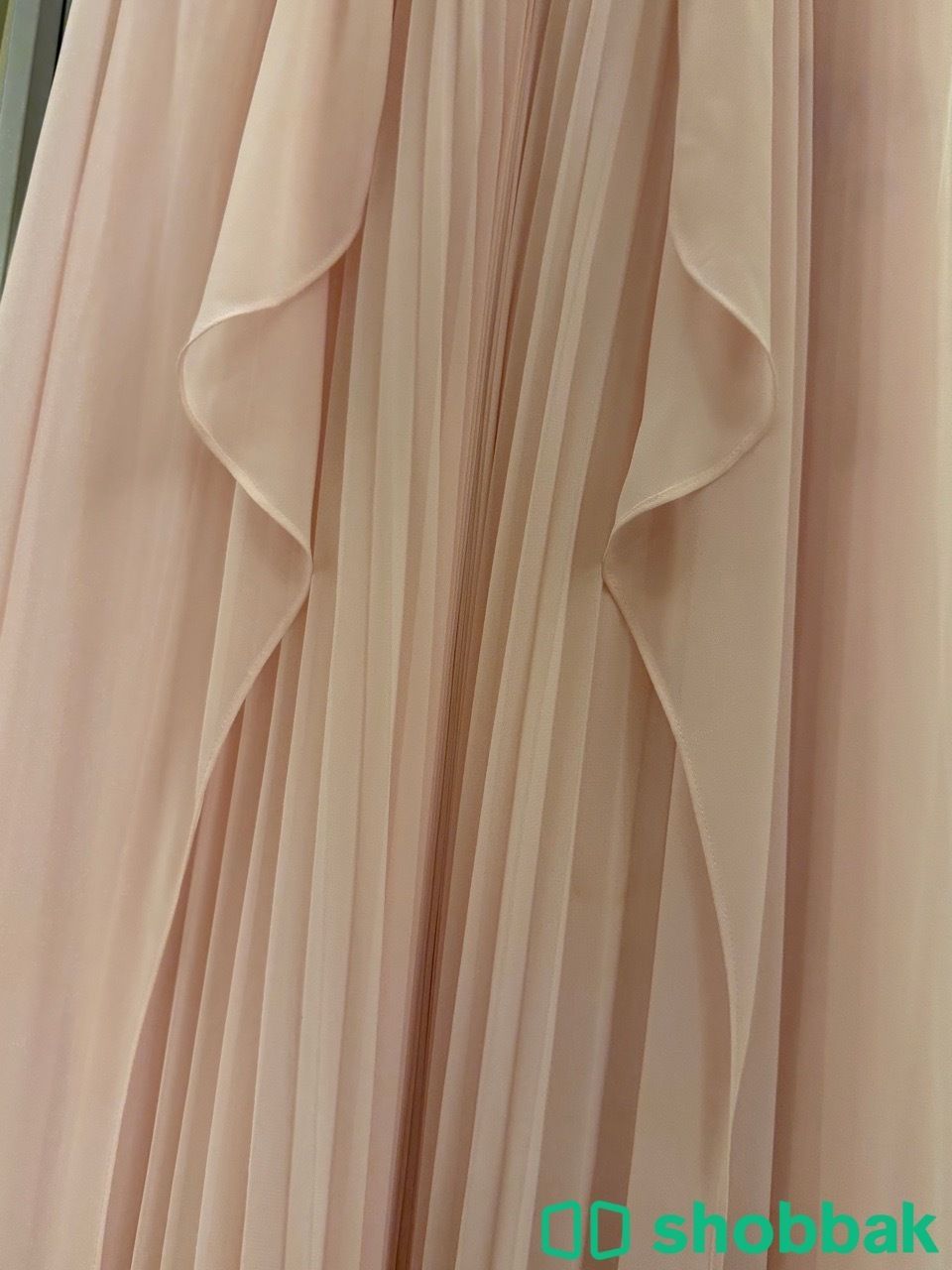 Zeinaفستان لبسته مره و Shobbak Saudi Arabia
