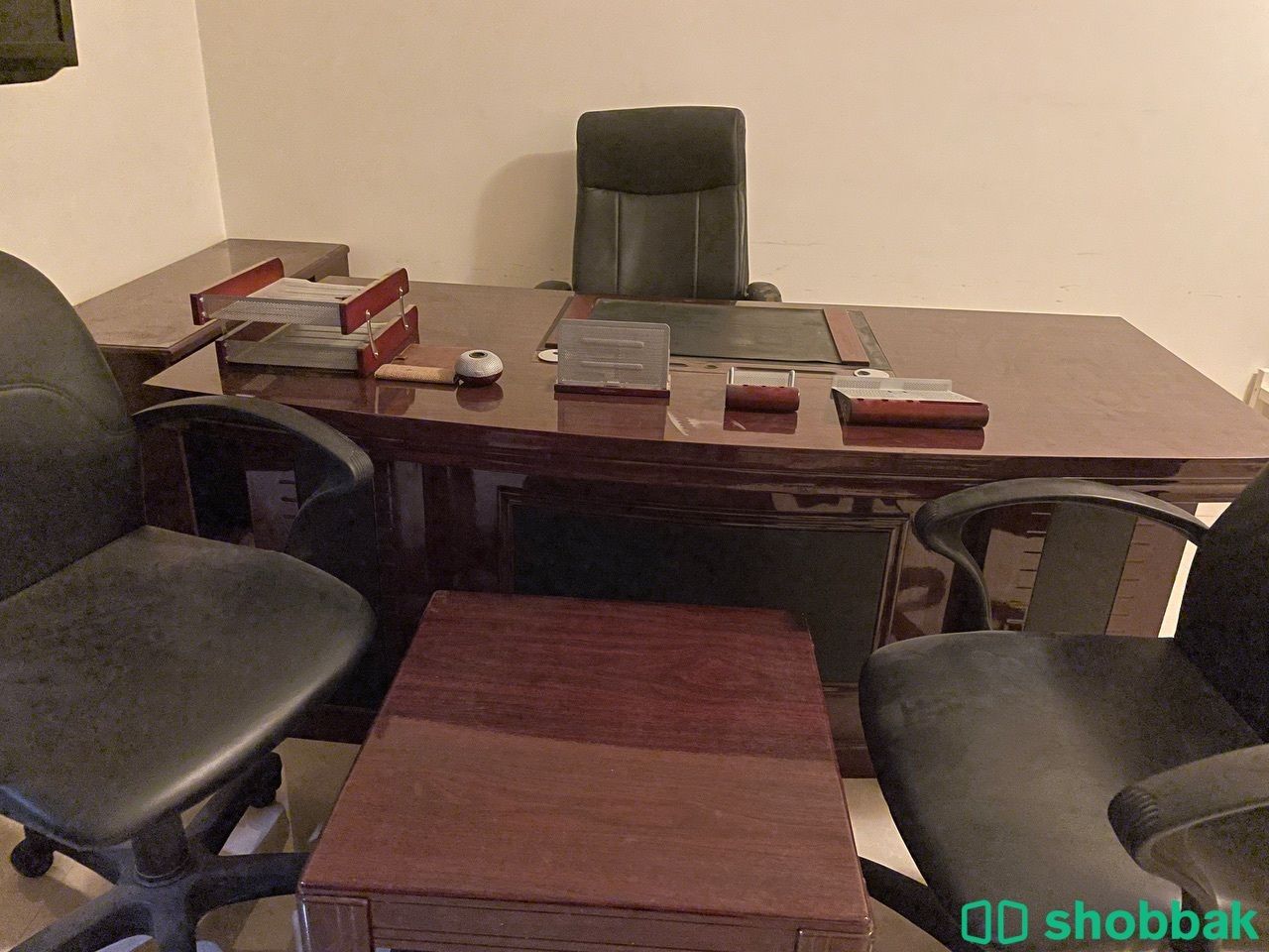 أثاث مكتبي كامل  Shobbak Saudi Arabia