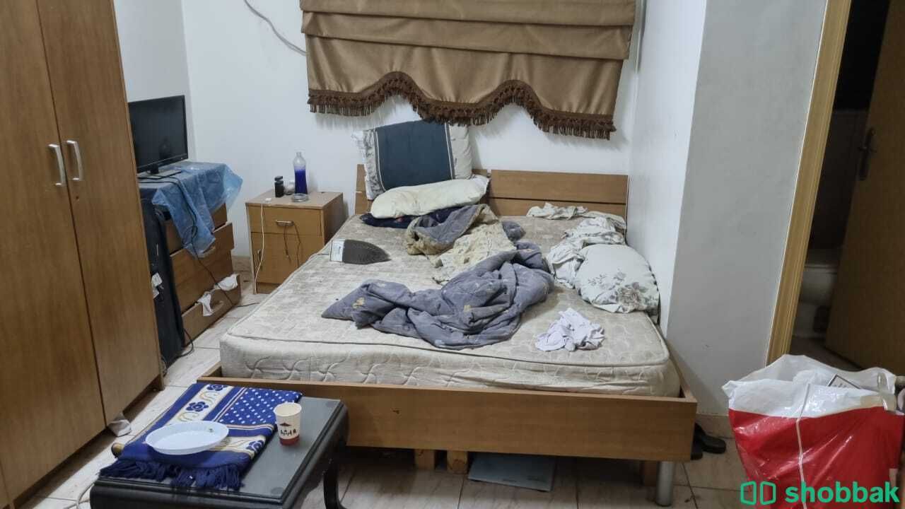 اثاث منزلي للبيع و يحتوي على اجهزة و تعمل و لا تحتاج لصيانة Shobbak Jordan