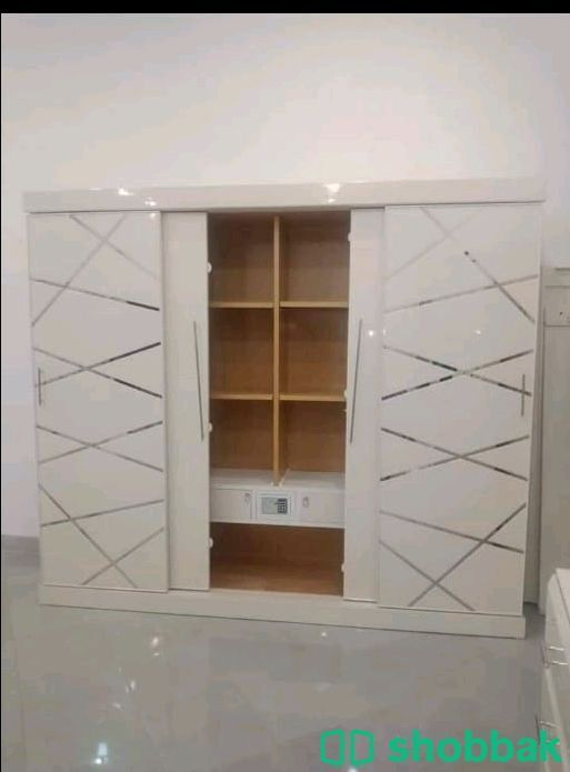 اثاث وغرف نوم مستخدم قليل بسعر من 1000ريال لا1800 الظمان سنتين Shobbak Saudi Arabia