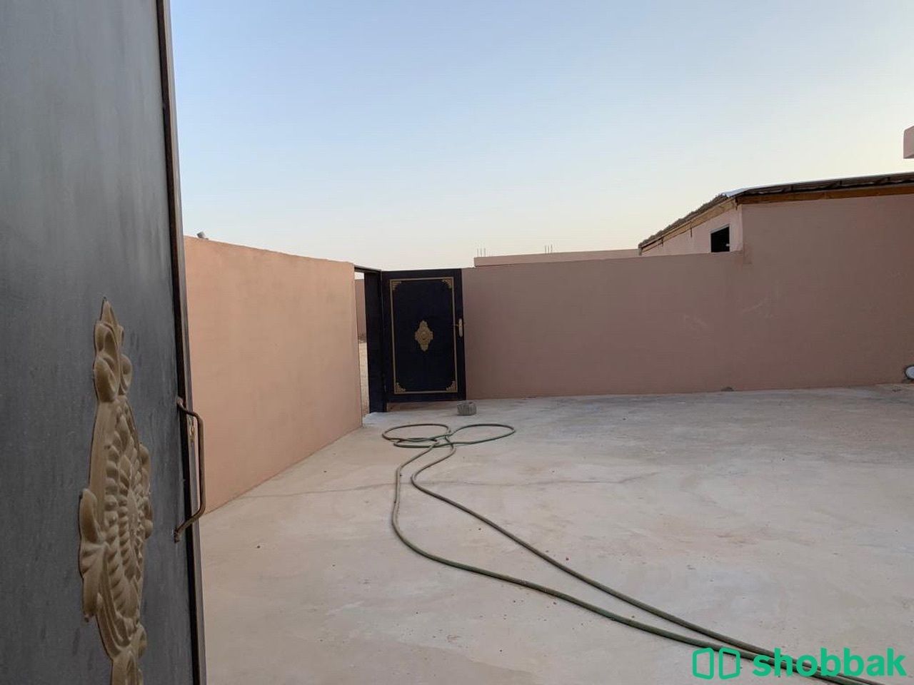 استراحة جديد للبيع في حي عريض  Shobbak Saudi Arabia