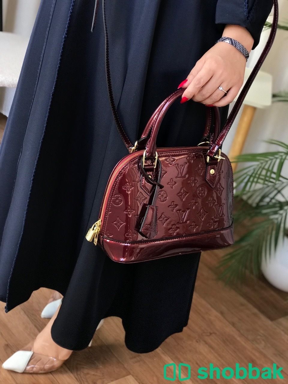 اطقم سلاسل مع حلق ماركات  Shobbak Saudi Arabia