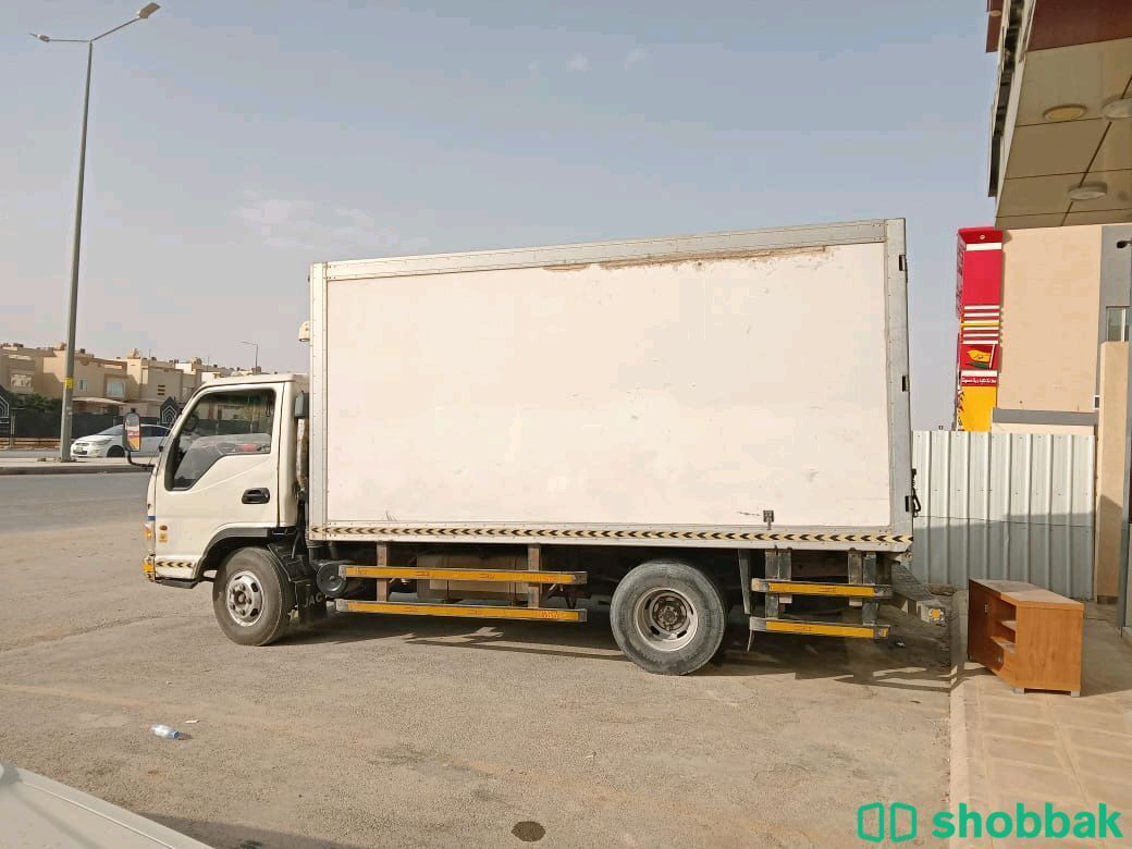 افضل شركة نقل عفش وتركيب اثاث بالرياض  Shobbak Saudi Arabia