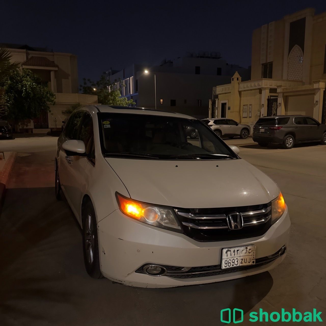 اوديسي 2016 نص فل مكينة موظبة وقير موظب الباب اليسار الأوتوماتيك حقة مو شغال فان Shobbak Saudi Arabia