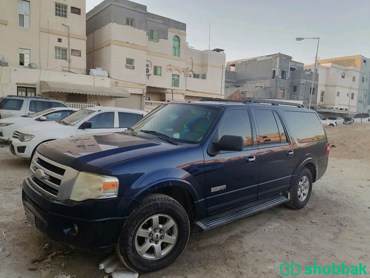 بيع سياراة فور أكسبدشن أزرق 2008 شباك البحرين