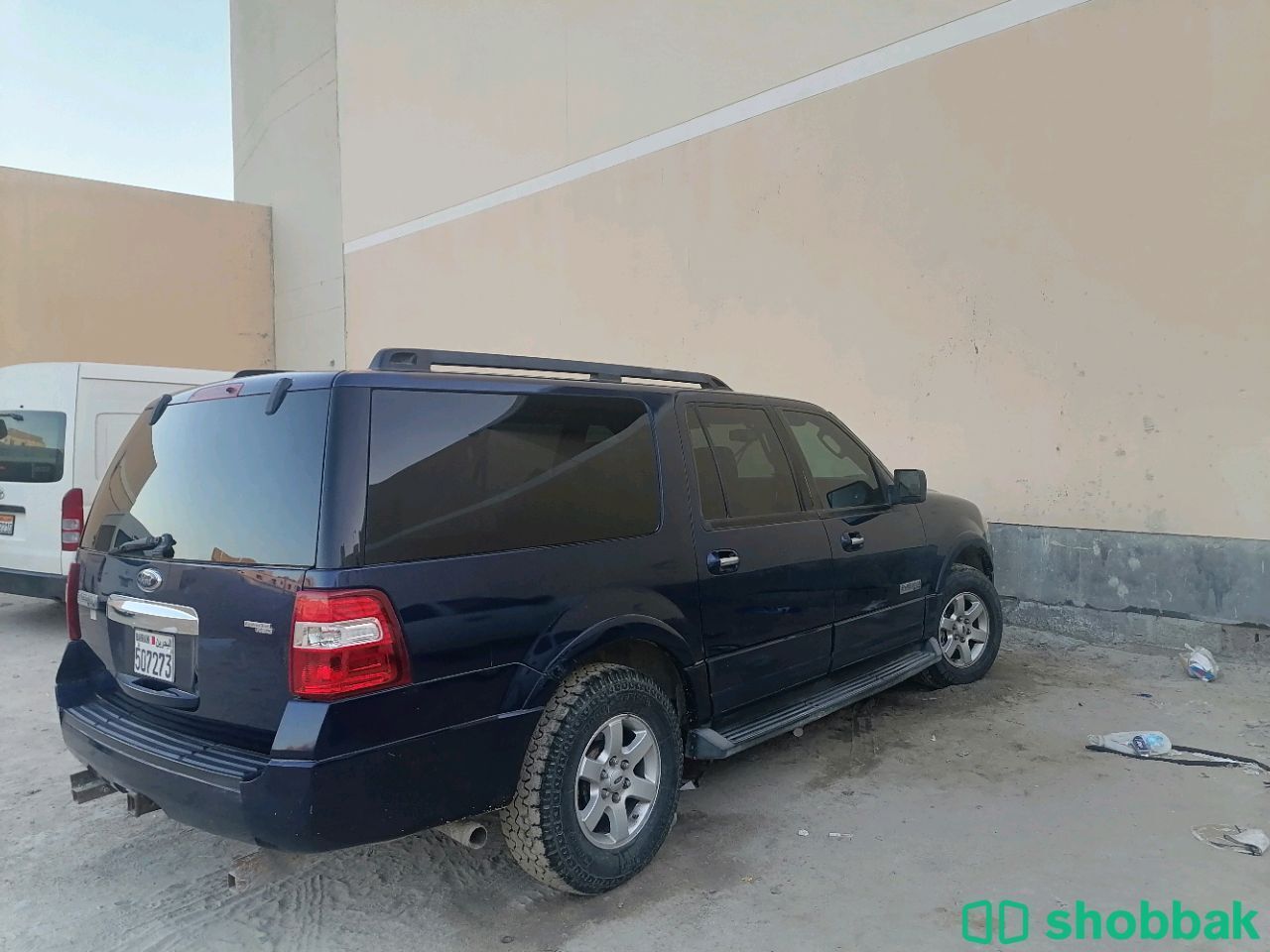 بيع سياراة فور أكسبدشن أزرق 2008 شباك البحرين
